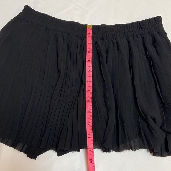 H&M Mini Pleated Skort Black Size S - Picture 7 of 8